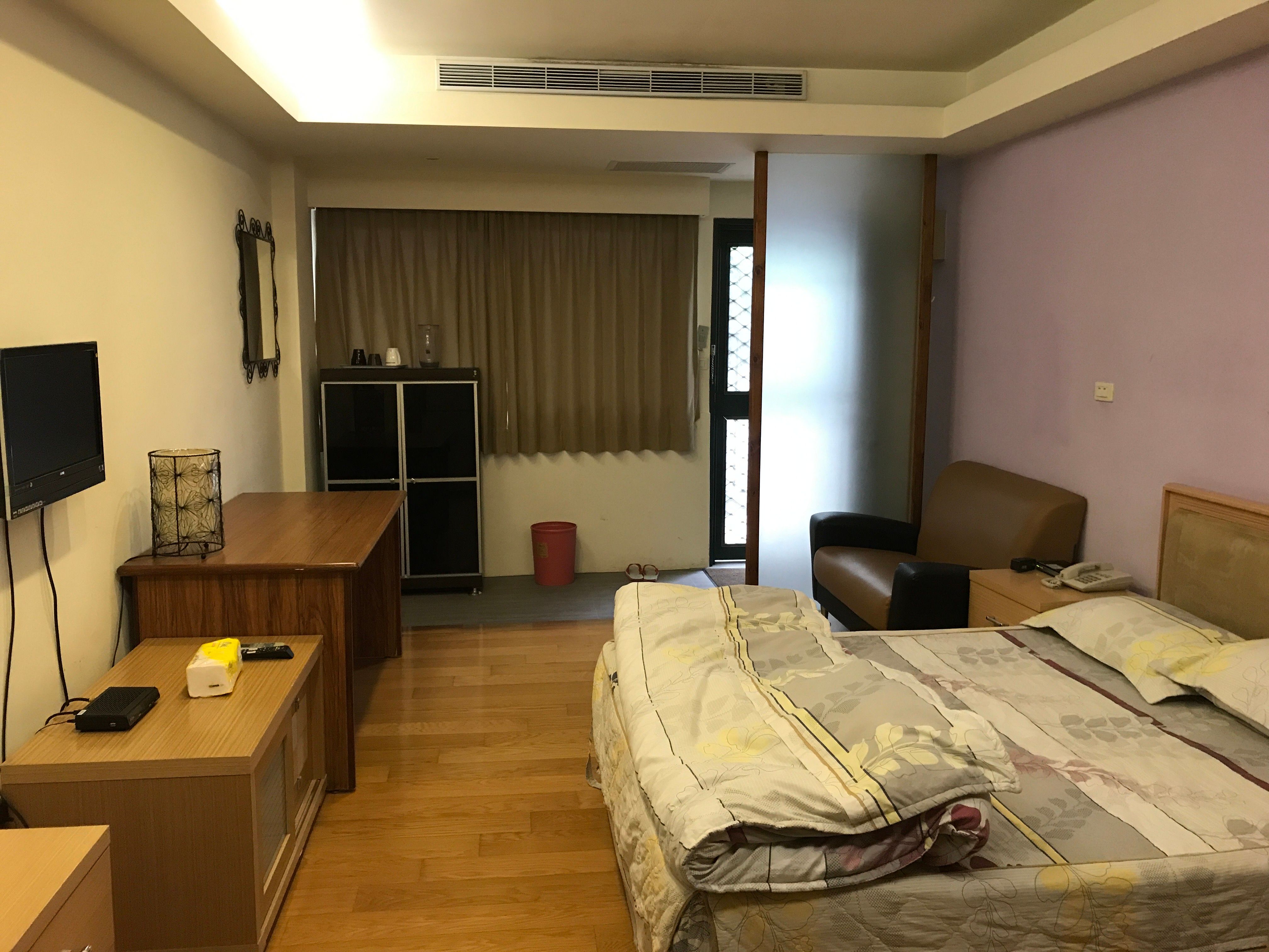 合江學人宿舍102室