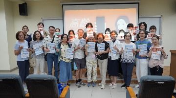 【USR】30學生試教34長輩「數位近用」