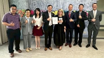 波蘭亞當密茲凱維奇大學來訪