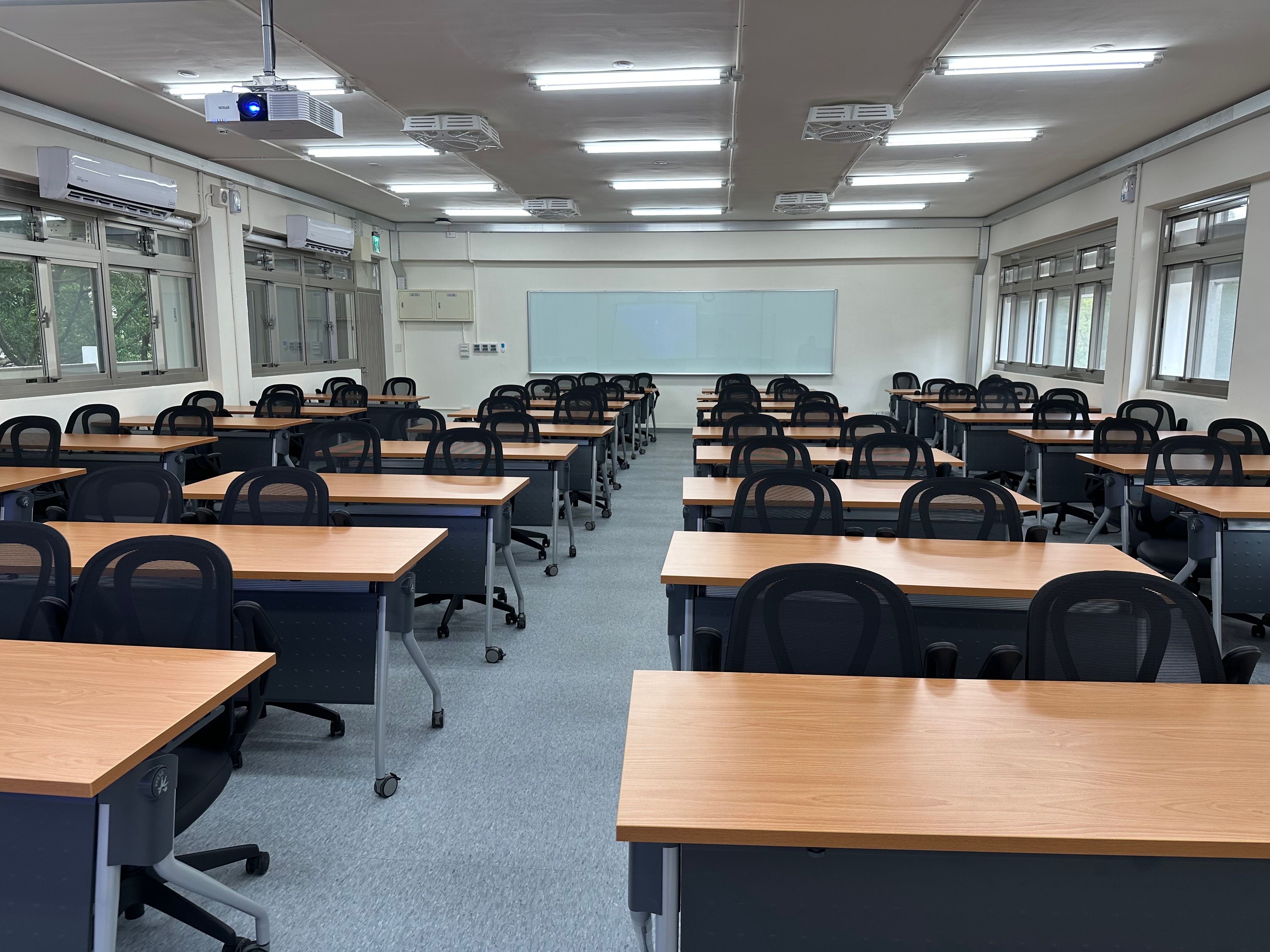 臺北自強大樓70人教室