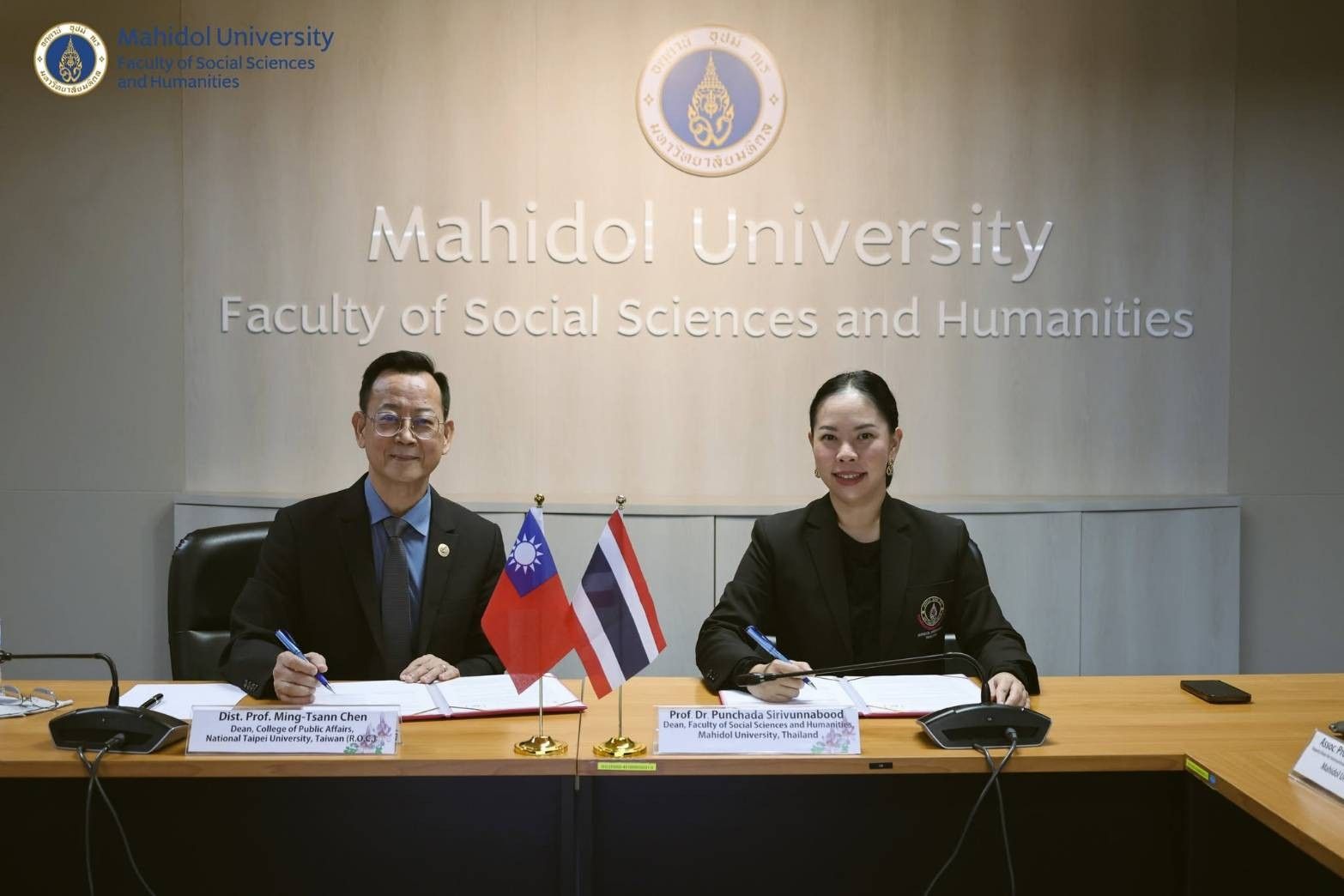 泰國瑪希敦大學MUSH學院與本校公共事務學院MOU簽約儀式